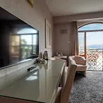 Concorde Hotel